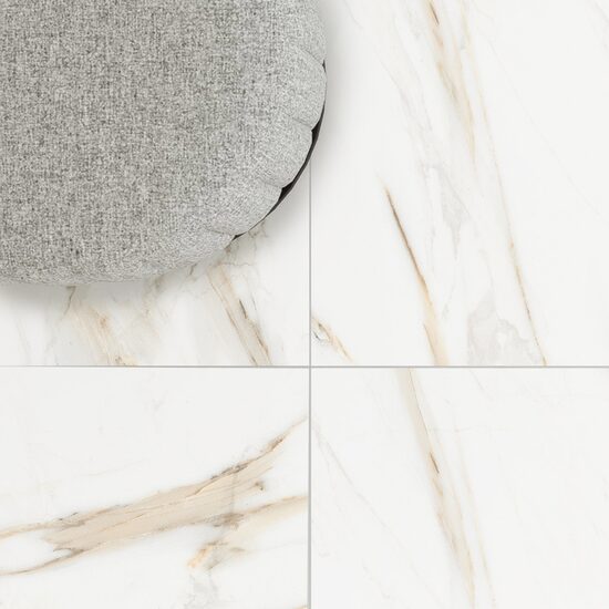 60×60 cm Calacatta Crema (~261 SEK/m²)